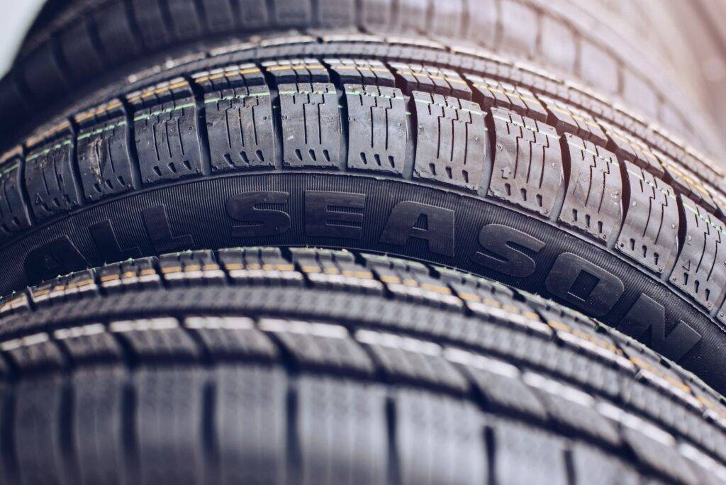 all-season tyres